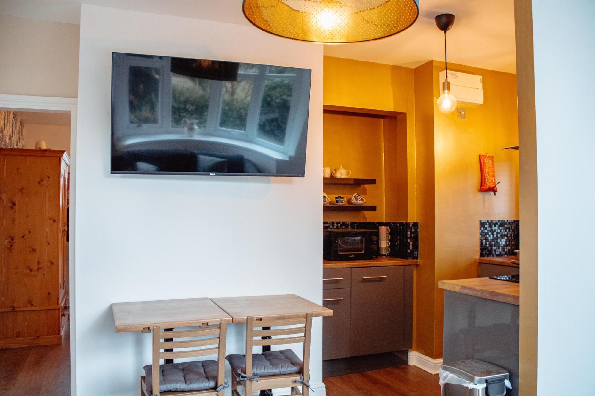 Spacious Flat With Free Parking Apartment Harrogate Exterior foto